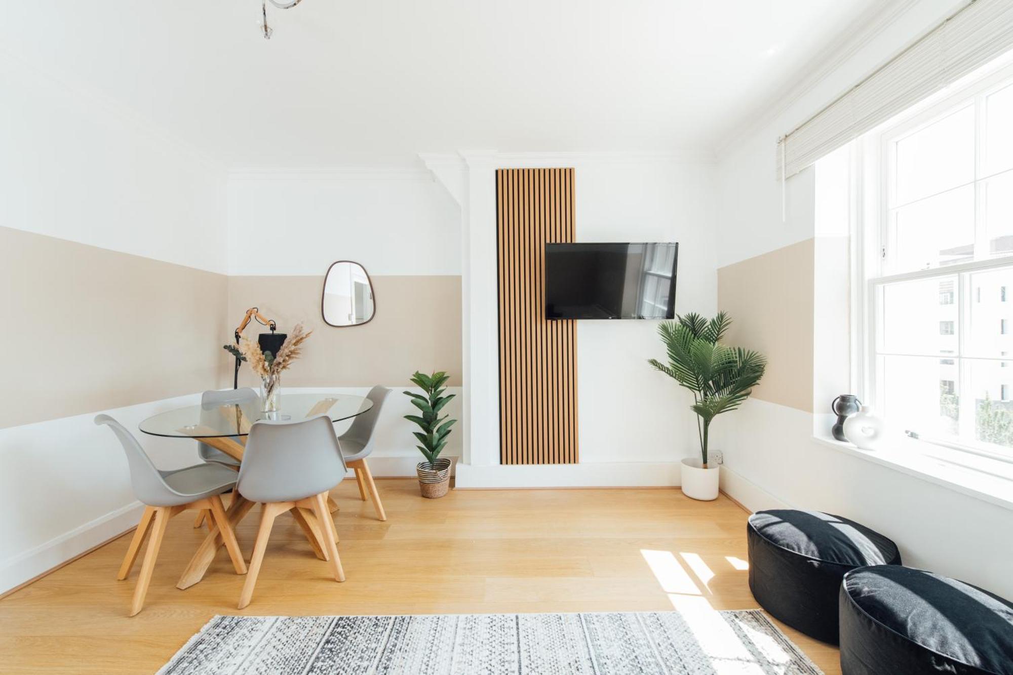 לונדון Stylish Central Kings Cross 2 Bedroom Flat מראה חיצוני תמונה