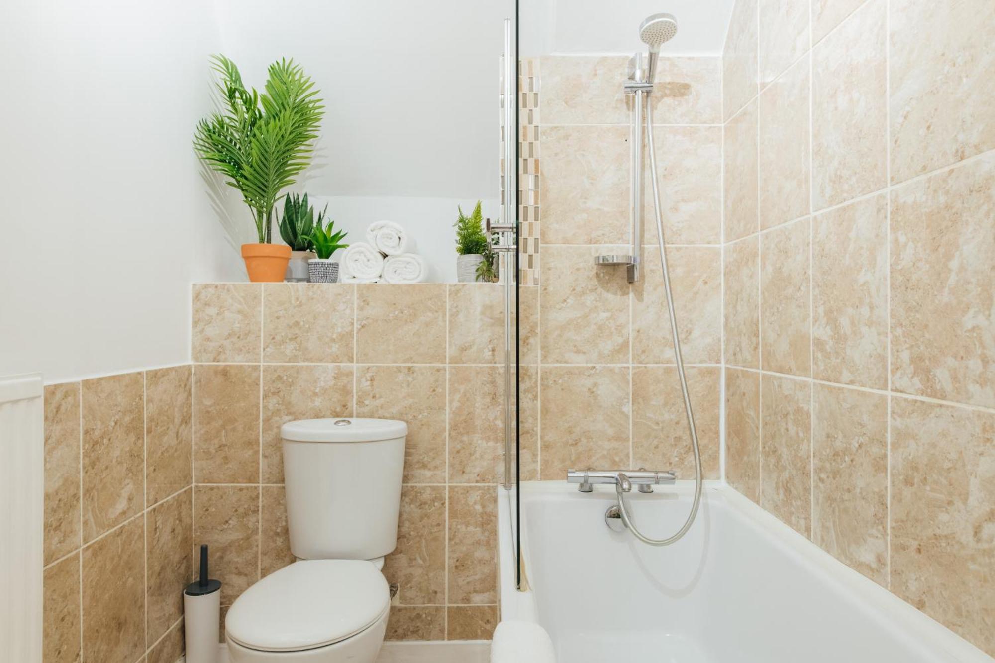 לונדון Stylish Central Kings Cross 2 Bedroom Flat מראה חיצוני תמונה